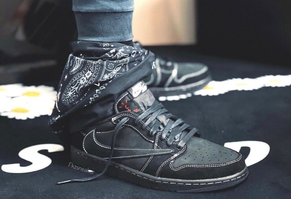 2023/5/26〜抽選】Travis Scott × Nike Air Jordan 1 Low “Black ...